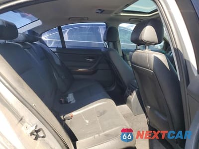 Zdjęcie 10 z 12 samochodu: 2011 BMW 328 XI VIN:WBAPK7C54BF087181 - miniatura