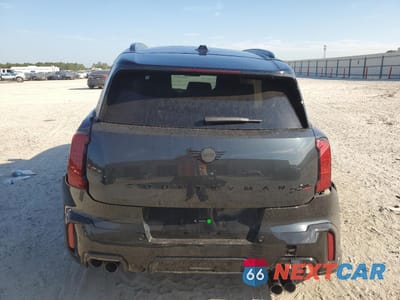 Zdjęcie 6 z 15 samochodu: 2025 MINI COUNTRYMAN JCW ALL4 VIN:WMZ33GA07S7S71725 - miniatura