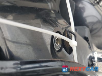 Zdjęcie 8 z 10 samochodu: 2006 SUZUKI C50 VIN:JS1VS55A162114417 - miniatura