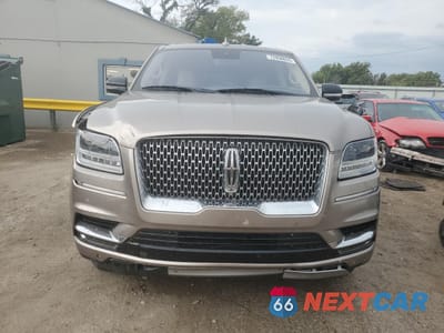 Piąte zdjęcie samochodu w środku: 2018 LINCOLN NAVIGATOR RESERVE VIN:5LMJJ2LT2JEL22378 - miniatura