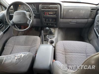 Zdjęcie 8 z 13 samochodu: 1997 JEEP CHEROKEE SPORT VIN:1J4FJ68S7VL548495 - miniatura