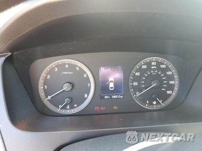 Zdjęcie 9 z 12 samochodu: 2017 HYUNDAI SONATA SE VIN:5NPE24AF5HH536645 - miniatura