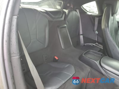 Zdjęcie 10 z 12 samochodu: 2017 BMW I8 VIN:WBY2Z2C56HV676404 - miniatura