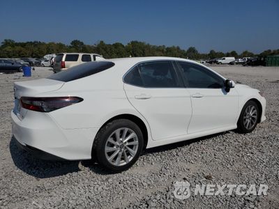 Trzecie zdjęcie samochodu z tyłu: 2021 TOYOTA CAMRY LE VIN:4T1C11AK6MU481432 - miniatura