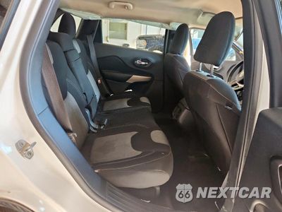 Zdjęcie 10 z 14 samochodu: 2018 JEEP CHEROKEE LATITUDE VIN:1C4PJLCB9JD542332 - miniatura