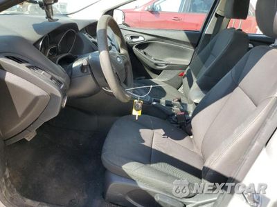 Zdjęcie 7 z 12 samochodu: 2016 FORD FOCUS SE VIN:1FADP3K22GL330993 - miniatura