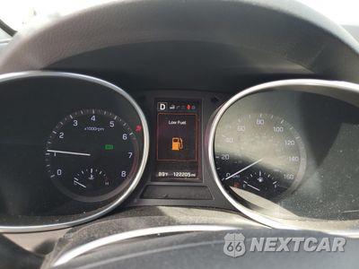Zdjęcie 9 z 16 samochodu: 2017 HYUNDAI SANTA FE SPORT VIN:5XYZU3LB7HG500320 - miniatura