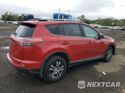 Trzecie zdjęcie samochodu z tyłu: 2017 TOYOTA RAV4 LE VIN:JTMBFREV0HJ133833 - miniatura