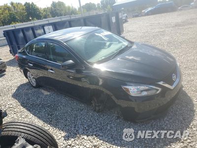 Czwarte zdjęcie samochodu z boku: 2018 NISSAN SENTRA S VIN:3N1AB7AP5JL633720 - miniatura