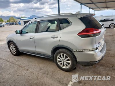 Drugie zdjęcie samochodu z przodu: 2017 NISSAN ROGUE S VIN:KNMAT2MT6HP545036 - miniatura