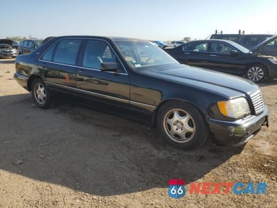 Czwarte zdjęcie samochodu z boku: 1997 MERCEDES-BENZ S 600 VIN:WDBGA57E6VA327769 - miniatura