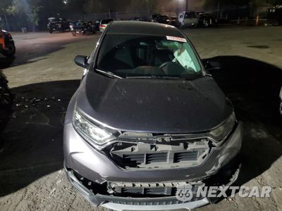 Piąte zdjęcie samochodu w środku: 2019 HONDA CR-V LX VIN:2HKRW5H39KH418919 - miniatura