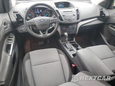 Zdjęcie 8 z 16 samochodu: 2017 FORD ESCAPE SE VIN:1FMCU0GD2HUE12124 - miniatura