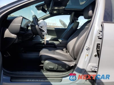 Zdjęcie 7 z 14 samochodu: 2025 HYUNDAI IONIQ 6 LIMITED VIN:KMHM54AA6SA088742 - miniatura