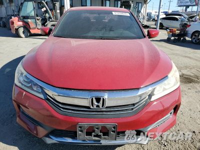 Piąte zdjęcie samochodu w środku: 2017 HONDA ACCORD SPORT VIN:1HGCR2F59HA120243 - miniatura