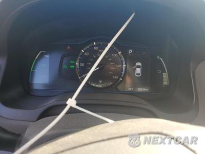 Zdjęcie 9 z 12 samochodu: 2019 HYUNDAI IONIQ BLUE VIN:KMHC65LCXKU129708 - miniatura