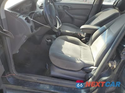 Zdjęcie 7 z 14 samochodu: 2003 FORD FOCUS ZTS VIN:1FAFP38ZX3W227441 - miniatura