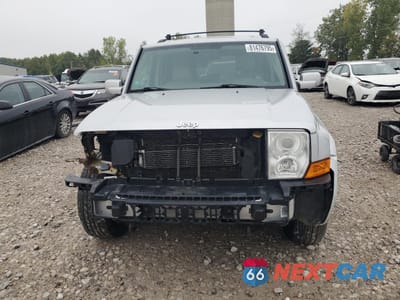 Piąte zdjęcie samochodu w środku: 2010 JEEP COMMANDER LIMITED VIN:1J4RG5GT3AC158410 - miniatura