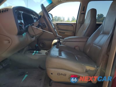 Zdjęcie 7 z 13 samochodu: 2000 DODGE DURANGO VIN:1B4HS28Z6YF130334 - miniatura