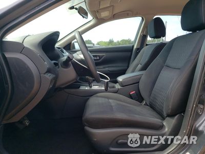 Zdjęcie 7 z 14 samochodu: 2016 NISSAN ALTIMA 2.5 VIN:1N4AL3AP8GC179878 - miniatura