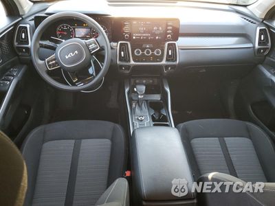 Zdjęcie 8 z 15 samochodu: 2022 KIA SORENTO LX VIN:5XYRGDLC8NG114085 - miniatura