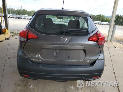 Zdjęcie 6 z 14 samochodu: 2018 NISSAN KICKS S VIN:3N1CP5CU1JL538718 - miniatura