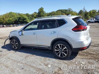 Drugie zdjęcie samochodu z przodu: 2017 NISSAN ROGUE SV VIN:5N1AT2MV0HC810778 - miniatura