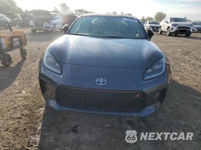 Piąte zdjęcie samochodu w środku: 2025 TOYOTA GR 86 PREMIUM VIN:JF1ZNBE18S9750840 - miniatura