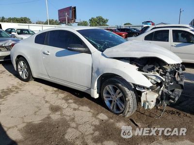 Czwarte zdjęcie samochodu z boku: 2013 NISSAN ALTIMA S VIN:1N4AL2EP5DC232536 - miniatura