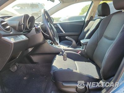 Zdjęcie 13 z 24 samochodu: 2011 MAZDA 3 S VIN:JM1BL1K62B1466596 - miniatura