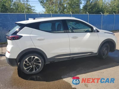 Trzecie zdjęcie samochodu z tyłu: 2023 CHEVROLET BOLT EUV PREMIER VIN:1G1FZ6S06P4103287 - miniatura