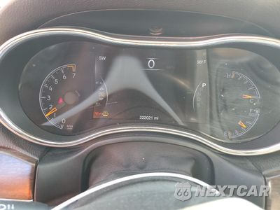 Zdjęcie 9 z 13 samochodu: 2014 JEEP GRAND CHEROKEE LIMITED VIN:1C4RJFBG0EC259059 - miniatura