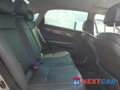 Zdjęcie 10 z 12 samochodu: 2013 HYUNDAI EQUUS SIGNATURE VIN:KMHGH4JH3DU062294 - miniatura