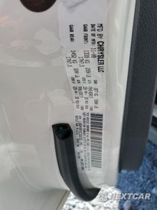 Zdjęcie 14 z 16 samochodu: 2009 JEEP GRAND CHEROKEE LAREDO VIN:1J8GR48K49C520756 - miniatura