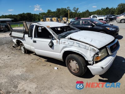 Czwarte zdjęcie samochodu z boku: 2002 GMC SONOMA VIN:1GTCS19W328112543 - miniatura