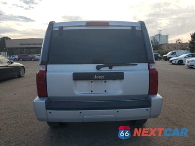 Zdjęcie 6 z 15 samochodu: 2008 JEEP COMMANDER SPORT VIN:1J8HH48K38C242809 - miniatura