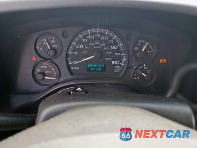 Zdjęcie 9 z 13 samochodu: 2003 CHEVROLET EXPRESS G3500 VIN:1GAHG39U531200322 - miniatura