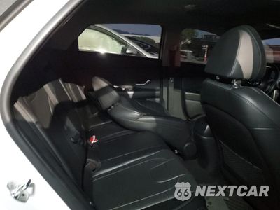 Zdjęcie 10 z 12 samochodu: 2023 HYUNDAI ELANTRA LIMITED VIN:KMHLN4AJ6PU036058 - miniatura