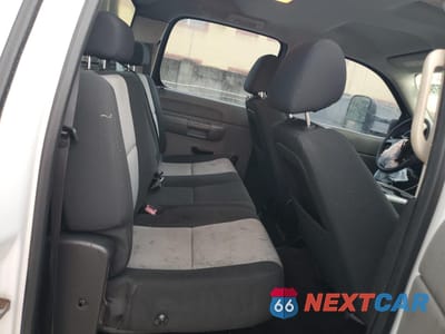 Zdjęcie 10 z 14 samochodu: 2009 CHEVROLET SILVERADO C3500 VIN:1GCHC73K59F151622 - miniatura