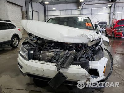Piąte zdjęcie samochodu w środku: 2019 VOLKSWAGEN TIGUAN S VIN:3VV0B7AX1KM020211 - miniatura