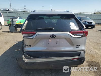 Zdjęcie 6 z 15 samochodu: 2021 TOYOTA RAV4 XLE VIN:2T3P1RFV9MC229685 - miniatura