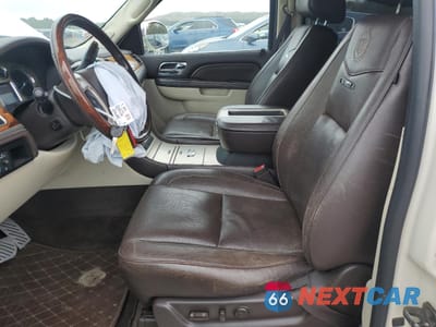 Zdjęcie 7 z 14 samochodu: 2011 CADILLAC ESCALADE ESV PLATINUM VIN:1GYS3KEF2BR252883 - miniatura