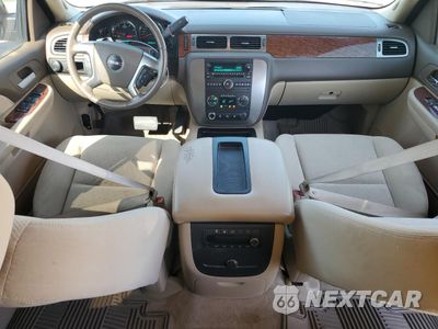 Zdjęcie 8 z 13 samochodu: 2007 GMC YUKON VIN:1GKFC13J07R271095 - miniatura