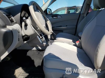 Zdjęcie 7 z 12 samochodu: 2013 SUBARU FORESTER 2.5X PREMIUM VIN:JF2SHADC9DH410591 - miniatura