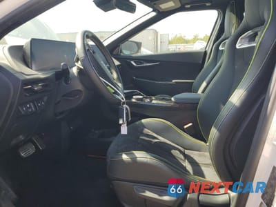 Zdjęcie 7 z 12 samochodu: 2023 KIA EV6 GT VIN:KNDC5DLEXP5131916 - miniatura