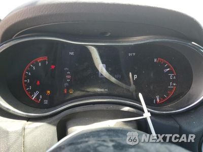 Zdjęcie 9 z 13 samochodu: 2017 DODGE DURANGO R/T VIN:1C4SDJCT8HC675517 - miniatura