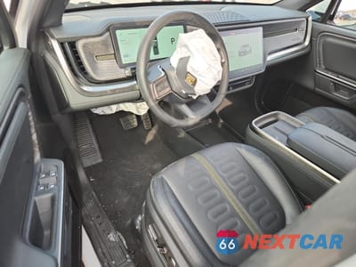 Zdjęcie 8 z 13 samochodu: 2025 RIVIAN R1T ADVENTURE VIN:7FCTGBAA5SN041980 - miniatura