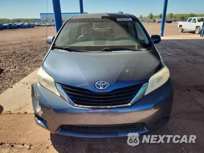 Piąte zdjęcie samochodu w środku: 2014 TOYOTA SIENNA LE VIN:5TDKK3DC2ES460404 - miniatura