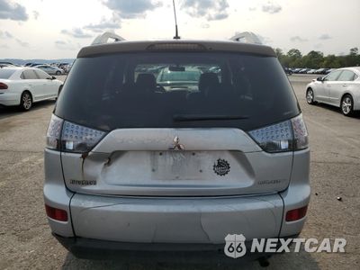 Zdjęcie 6 z 13 samochodu: 2008 MITSUBISHI OUTLANDER SE VIN:JA4LT31W58Z014566 - miniatura