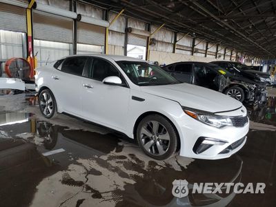 Czwarte zdjęcie samochodu z boku: 2020 KIA OPTIMA LX VIN:5XXGT4L36LG417306 - miniatura
